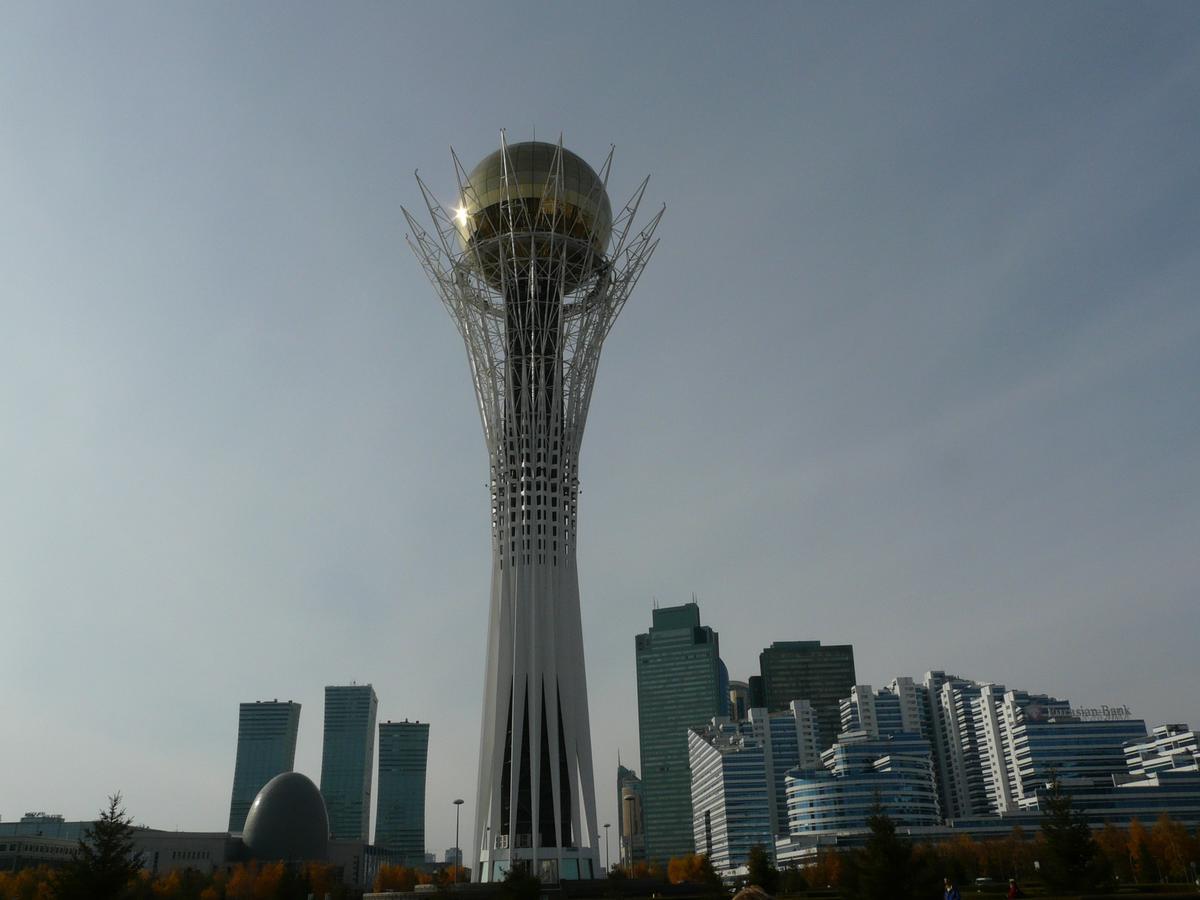 Hostel Infiniti Astana Exterior foto